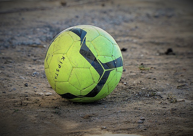 现为年轻球 现为年轻球